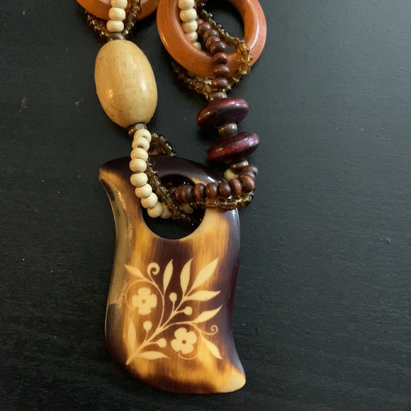 Antique wooden necklace - Picture 2 of 3